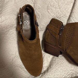 Vince Camuto Women's Tan Suede Ankle Booties